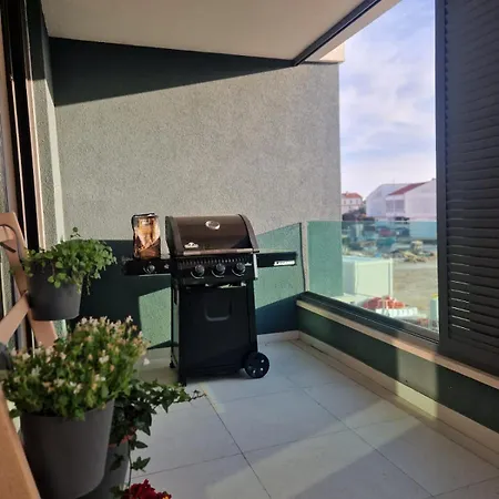 Sunny Apartment Zadar